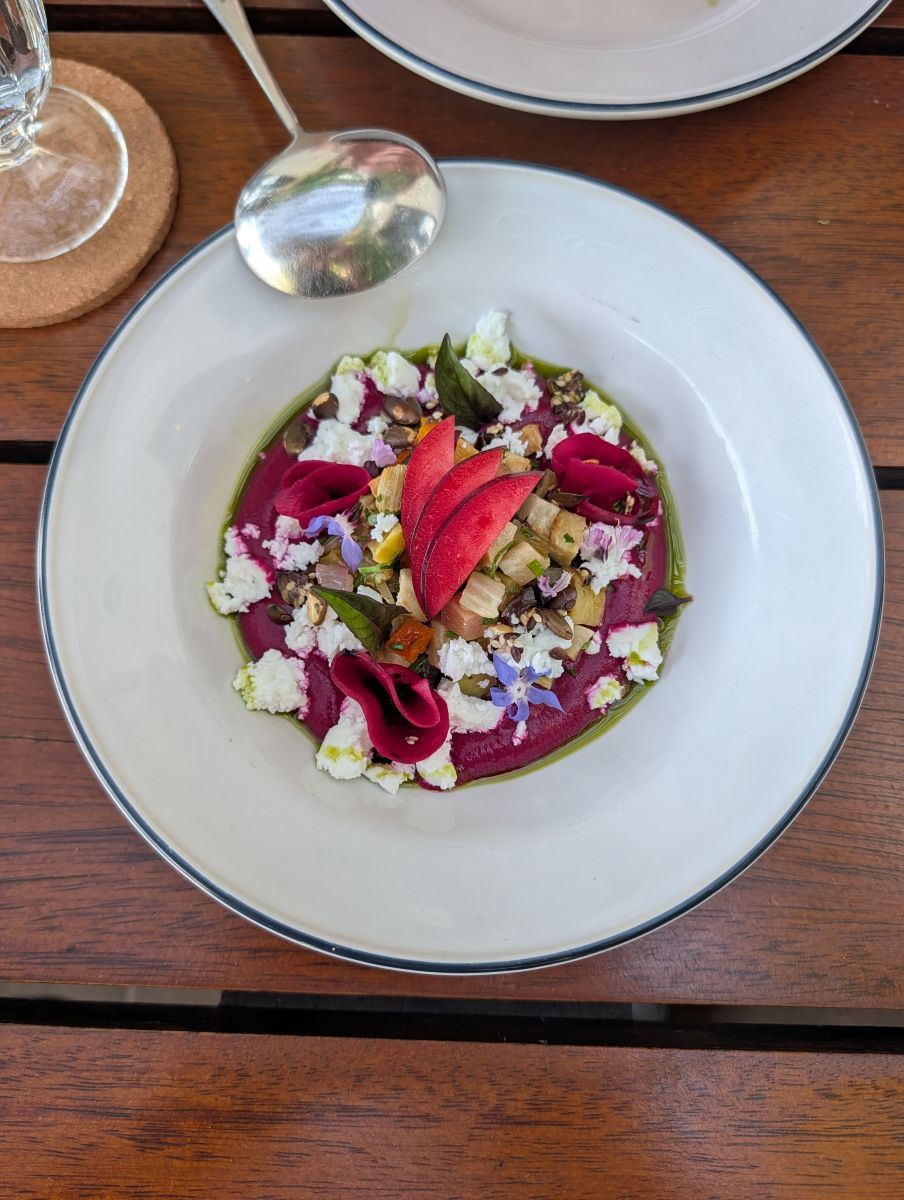 The beet salad at São Lourenço do Barrocal